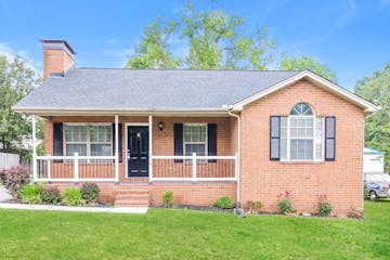 214 RIVERWOOD DR LA VERGNE, TN 37086